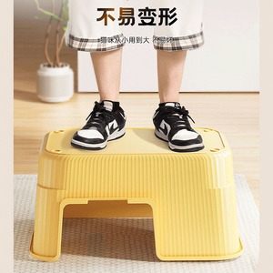 Beast Taming Pavilion Extra Large <b>Cat</b> Litter <b>Box</b> Anti-Splash Thickened Plastic Semi-Enclosed Design For <b>Cats</b> - Product Image 1