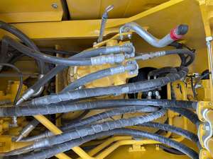 Excavadora Usada Japonesa en Buen Estado, Komatsu Pc200 de 20 Toneladas, Color Amarillo y Negro, en Venta - Product Image 5