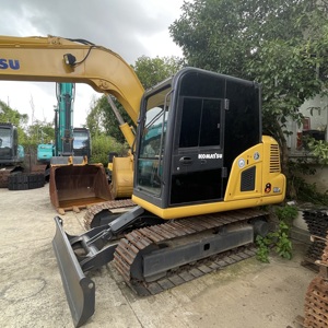 Excavatrice Komatsu PC70 d'occasion, 7 tonnes, petite pelle sur chenilles, matériel de construction - Product Image 2