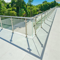 Rampe en verre sans cadre, conforme aux normes australiennes, pour terrasse, balcon, escalier, bâtiment résidentiel