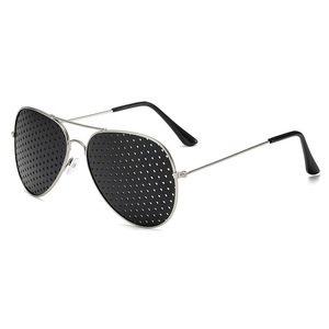 <span class=keywords><strong>Gafas</strong></span> <span class=keywords><strong>de</strong></span> Sol Beckon OEM con Orificios Porosos, Logotipo Grabado con Láser en la Montura <span class=keywords><strong>de</strong></span> PC, Diseño <span class=keywords><strong>de</strong></span> <span class=keywords><strong>Rejilla</strong></span> Multiorificio para Eventos Promocionales - Product Image 1