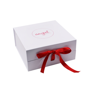 Factory Direct Hot Red Hamper <b>Gift</b> <b>Boxes</b> <b>Empty</b> <b>Gift</b> Box with Lid Magnetic Closure Features Embossing Matt Lamination UV Coating - Product Image 2