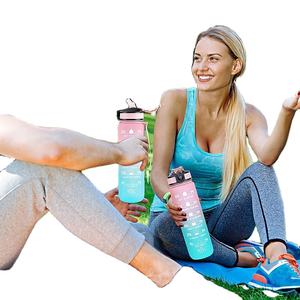 Botella de Agua Deportiva Portátil de Tritán de 32 oz con Logotipo Personalizado, con Tapa y Pajita - Product Image 6