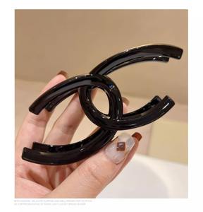 Pinzas de Pelo Acrílicas QX Estilo Doble C para Mujer, Pinzas Grandes Tipo Tiburón para Cola de Caballo, Horquillas de 11cm, Clips para Boda - Product Image 5