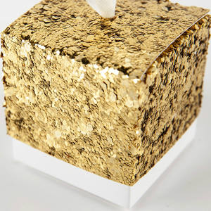 صندوق حلوى وهدايا محمول وصديق للبيئة من ورق الكرافت على شكل حقيبة يد من جينكونج للمناسبات وحفلات الزفاف - Product Image 6