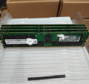 M386AAG40MMB-CVF - Module de mémoire DDR4-2933 LRDIMM PC4-23466U-L Quad Rank X4 1x 128 Go - Excellent prix - Product Image 5