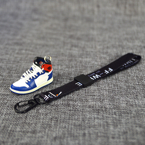 Thời trang thả vận chuyển Mini PVC 3D Sneaker móc khóa với màu đen trắng Ribbon như quà tặng khuyến mãi - Product Image 6