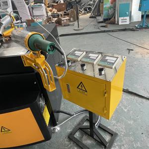 เครื่องดัดม้วน CNC แบบให้ความร้อน 20 ตัน ระบบเซอร์โวคู่ สำหรับขึ้น<span class=keywords><strong>รูป</strong></span>อะลูมิเนียม-พลาสติก และโปรไฟล์คอมโพสิต - Product Image 5