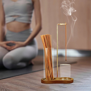 Vente en gros de porte-cendres en verre personnalisé à double fonction, résistant aux cendres, avec support pour bâtonnets, pour la méditation, le yoga et l'utilisation en intérieur - Product Image 1