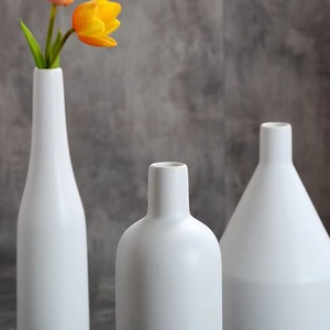 Bon prix, style de luxe pour la maison, décoration artistique, table à manger en céramique pour salon, <span class=keywords><strong>vase</strong></span> en céramique à fleurs séchées - Product Image 3