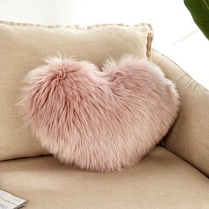 <span class=keywords><strong>Coussin</strong></span> et taies d'oreiller de haute qualité en forme de coeur maison hôtel taie d'oreiller blanche housse de <span class=keywords><strong>coussin</strong></span> élégante - Product Image 3