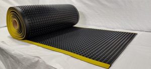 Rouleau de caoutchouc de sécurité jaune de qualité supérieure, imperméable et antidérapant, pour applications intérieures et extérieures, service de découpe - Product Image 2