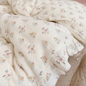 Muslin Pillowcase <strong>Duvet</strong> <strong>Cover</strong> Sets Gauze <strong>Duvet</strong> <strong>Cover</strong> Bedding Set <strong>Small</strong> Floral Printed <strong>Duvet</strong> <strong>Cover</strong> Sets - Product Image 3