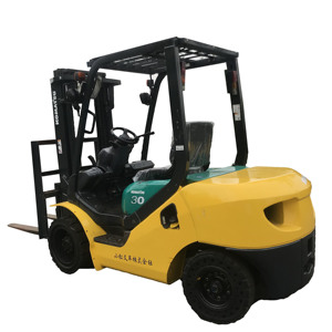 Komatsu 3T Used Forklift 4WD 1 Year Warranty for Warehouse <b>Material</b> <b>Handling</b> - Product Image 1