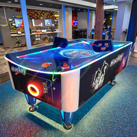 Table de hockey sur air à surface incurvée avec marqueur électronique Nouveau choix de tournoi Construction métallique à pièces en vente
