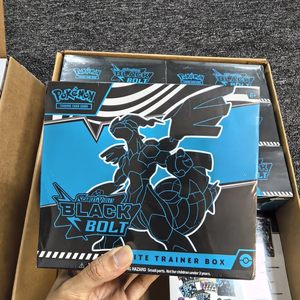 Version anglaise Poke Mon TCG Scarlet Violet Black Bolt & White Flare ETB <span class=keywords><strong>Elite</strong></span> Trainer Box Scellé en usine Carte à collectionner - Product Image 2