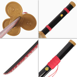 Vente en gros <span class=keywords><strong>One</strong></span> <span class=keywords><strong>Piece</strong></span> <span class=keywords><strong>Zoro</strong></span> Black <span class=keywords><strong>Samurai</strong></span> Cosplay Armes Props Light Katana Jouets Épées Lumineuses Légères Pour Enfants Enfants - Product Image 3