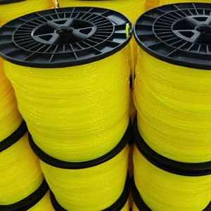 Fil de <span class=keywords><strong>coupe</strong></span> en nylon rond de 2,4 mm, fil de <span class=keywords><strong>coupe</strong></span> pour tondeuse à gazon Rocadeira du Brésil et tondeuse à gazon du Vietnam, plusieurs tailles et couleurs disponibles en OEM - Product Image 4
