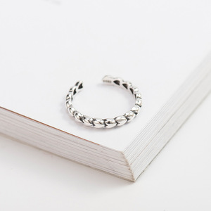 Bague de style coréen japonais en argent sterling 925-Bague élégante et minimaliste à cœur ouvert pour femmes - Product Image 4