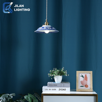 Lampe suspendue LED robuste à large plage de tension et longue durée de vie pour hôtel, commerce et aménagement intérieur