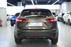 Nissan <span class=keywords><strong>Qashqai</strong></span> 2016 2.0L Automatico Elite in Pelle con Cerchi in Lega R18 - Product Image 6