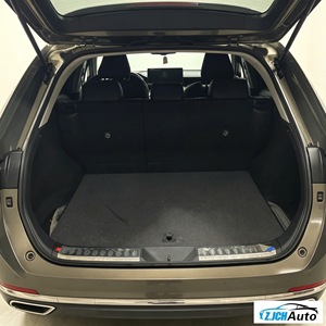 Le Toyota Harrier Hybrid Premium Edition <span class=keywords><strong>2022</strong></span> le plus vendu, SUV intermédiaire à quatre roues motrices pour usage familial - Product Image 6