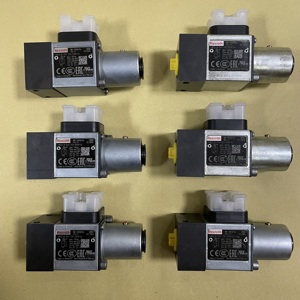 Interruptor Hidroeléctrico R901102706 HED 8 OA-2X/100K14 - Product Image 3