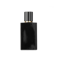 Nouveauté Flacon de parfum en verre carré noir élégant et luxueux avec pompe vaporisateur vide et emballage en boîte en stock