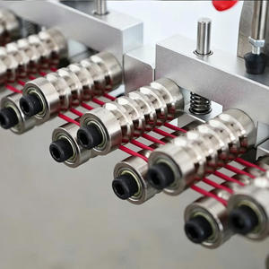 เครื่องลอกสายเคเบิลและบัดกรีแบบรวมในตัว พร้อมหัวบัดกรีแบบคู่ และระบบทาฟลักซ์อัตโนมัติ - Product Image 3