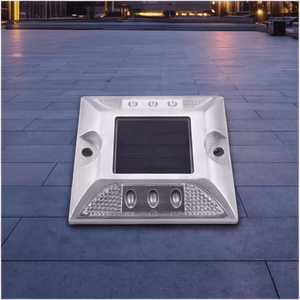 Marqueur de chaussée réfléchissant LED en aluminium étanche IP68, borne solaire pour la sécurité routière - Product Image 2