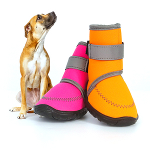 Scarpe per Cani GMTPET Classiche in Tessuto Ecologico, Impermeabili e Resistenti all'Usura, Colore Caramella, <span class=keywords><strong>Stivali</strong></span> da Pioggia per Cani di Taglia Media/Grande - Product Image 1