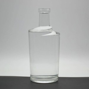 De vidrio de lujo botella de vodka 500ml whisky botella de <span class=keywords><strong>ginebra</strong></span> espíritu de vidrio de botellas de vino de vidrio de corcho botellas miniatura - Product Image 6