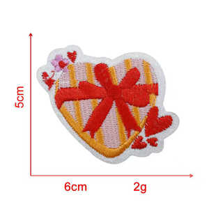 Patch brodé à repasser sur les vêtements, motif de lettres personnalisées, rose rouge, cœur d'amour, accessoires vestimentaires, thème de la Saint-Valentin - Product Image 4