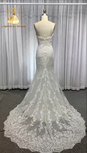 Aurtertx Bride <span class=keywords><strong>SARAY</strong></span> Abito da Sposa Classico a Maniche Lunghe con Scollo a Barca, Interamente in Pizzo, Stile Sirena, con Applicazioni in Pizzo Francese e Strascico a Cappella - Product Image 5