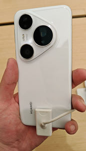 Pura 80 professionale 7 pollici 120Hz Display sistema di funzionamento armonioso 5.1 5700 MA ora IP68 IP69 impermeabile 5G cellulare - Product Image 6