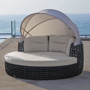 Luxury Waterproof Outdoor Garden Furniture Durable Rope Weaved Sun Lounger for Villa Pool Beach & Courtyard-Beach <b>Sunbeds</b> - Product Image 4