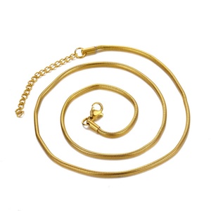 Cadena de Serpiente Redonda de Acero Inoxidable Pulido, Chapada en Oro - Product Image 2