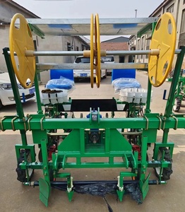 Ferme 35-50HP tracteur monté 2 rangées légume <span class=keywords><strong>oignon</strong></span> aubergine poivre tomate <span class=keywords><strong>semis</strong></span> tiré chou transplanteur planteur machine - Product Image 1