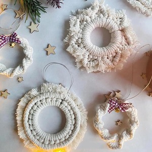 Colgante de pared personalizado hecho a mano Navidad mariposa corona copo de nieve Navidad adorno festivo adorno decorativo Mini colgante - Product Image 4