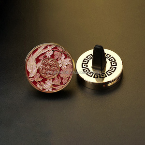 Diffuseur de parfum pour voiture, diffuseur de parfum pour grille d'aération de voiture, diffuseur à roseaux en métal blanc, recharge portable, cible voiture - Product Image 4