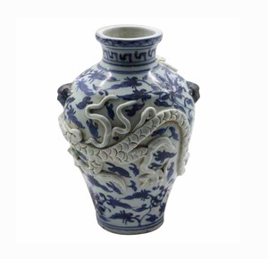 <span class=keywords><strong>Vaso</strong></span> Antico in Porcellana della Dinastia Yuan con Motivo a Fiori e Dragone Blu e Bianco - Product Image 4