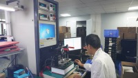 Panel de Operador HR60 NE 7, Pantalla Táctil HMI Industrial de 10.1 Pulgadas, Multi Serial, 220V/240V, con RS485 para Programación de PLC