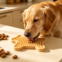 Tapis de léchage pour chien en silicone sans BPA en forme d'étoile personnalisé avec ventouses