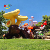 Terrain de jeux extérieur réaliste plante gonflable scène décoration accessoires champignon Statue géant