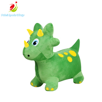 2021 Usine en gros de qualité supérieure beau jouet pvc gonflable dinosaure sautant avec couverture en peluche