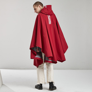 Meilleure vente de nouveaux imperméables respirants et écologiques <span class=keywords><strong>Poncho</strong></span> d'extérieur à capuche pour adultes Ponchos imperméables portables et légers - Product Image 3