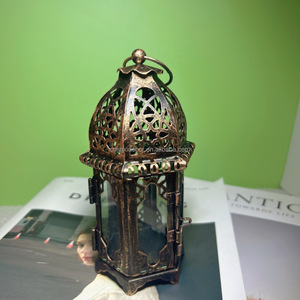 Portacandele Vintage Arabo per Ramadan, Lanterne Marocchine in Metallo, Lanterne Decorative in Vetro Colorato, Lanterna a Vento per Candele Tealight - Product Image 5