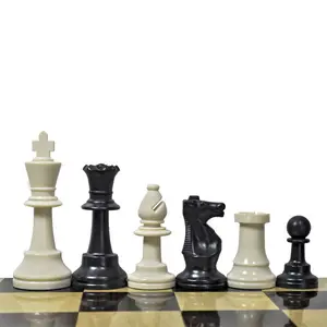 Trò chơi cờ vua với màu be & đen và vua cao 3.75 inch