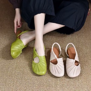 Sandales compensées d'été en cuir véritable pour femme, talon souple, semelle artisanale, chaussures confortables à enfiler avec semelle extérieure en caoutchouc antidérapante - Product Image 1