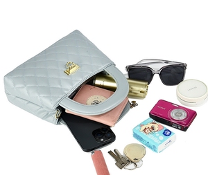 Borsa Tote a Forma di Sella di Alligatore con Tracolla Staccabile, Chiusura a Bottone, Fodera in Poliestere Impermeabile, Capacità 2-2,9L, da Donna - Product Image 3